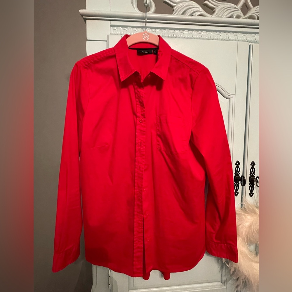 Apt.9 Button up shirt size S